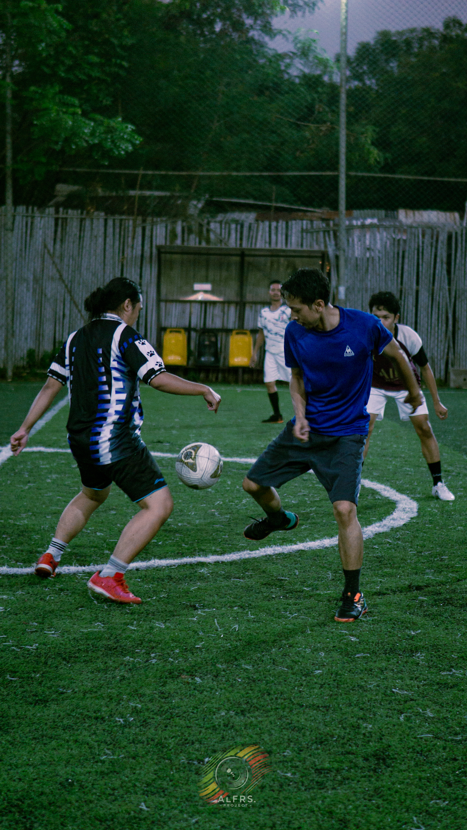 Mini Soccer Action Match v-105